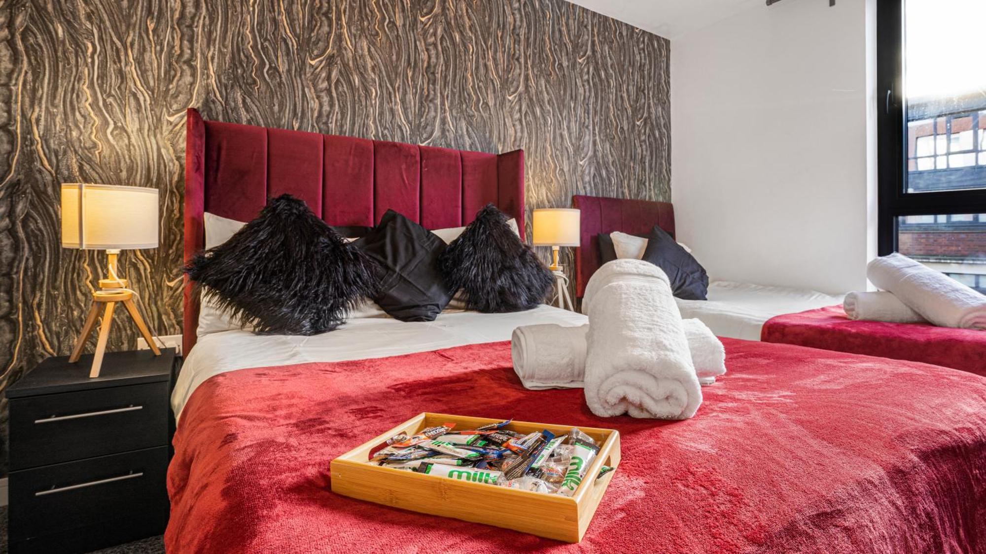 Апартаменты Oceanic Bliss: 2 Bed 2 Bath + Free Park + Netflix Бирмингем Экстерьер фото