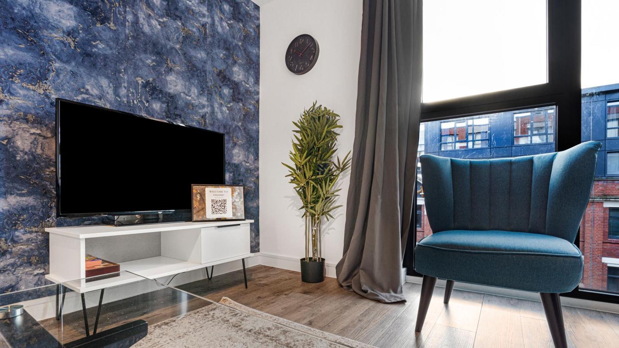 Апартаменты Oceanic Bliss: 2 Bed 2 Bath + Free Park + Netflix Бирмингем Экстерьер фото