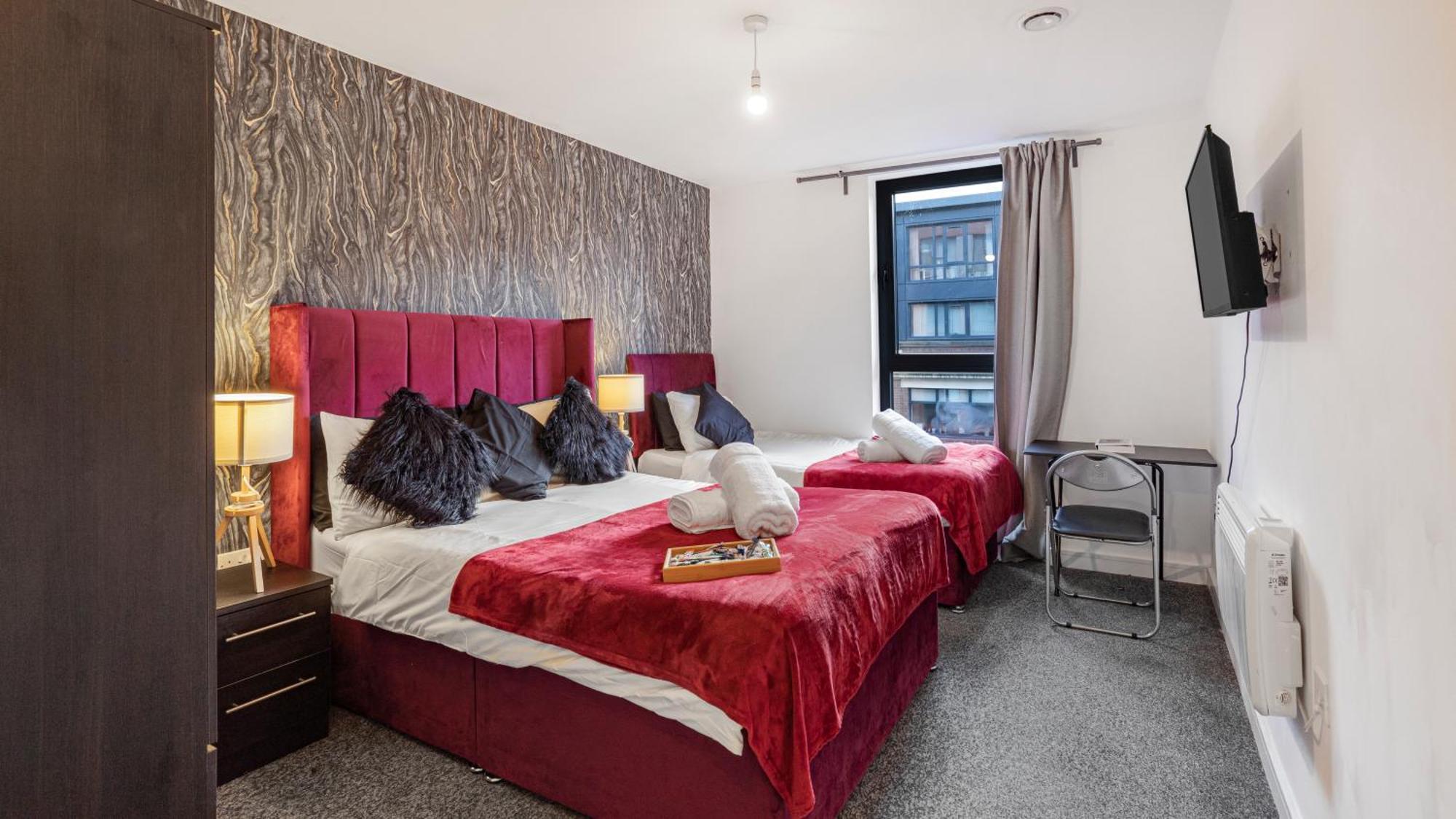 Апартаменты Oceanic Bliss: 2 Bed 2 Bath + Free Park + Netflix Бирмингем Экстерьер фото