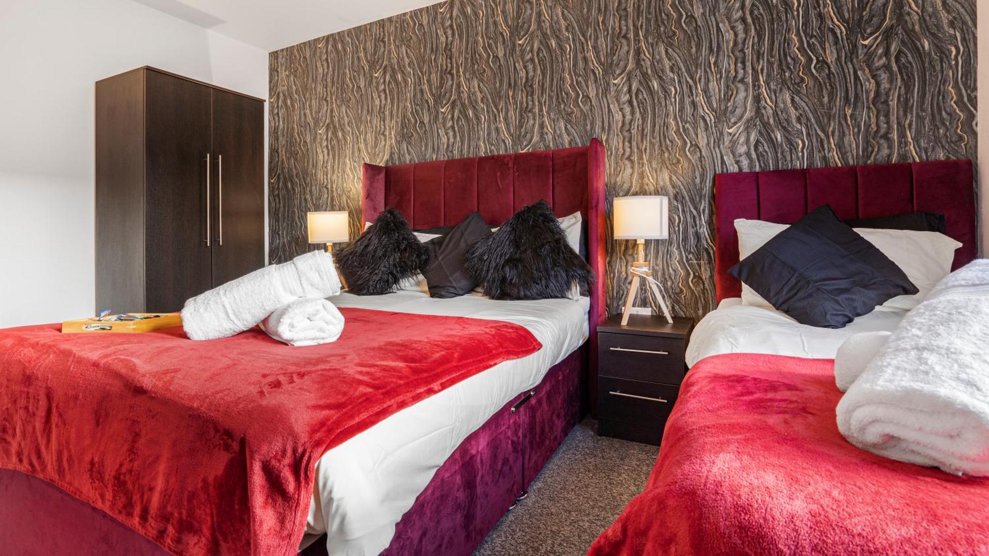 Апартаменты Oceanic Bliss: 2 Bed 2 Bath + Free Park + Netflix Бирмингем Экстерьер фото